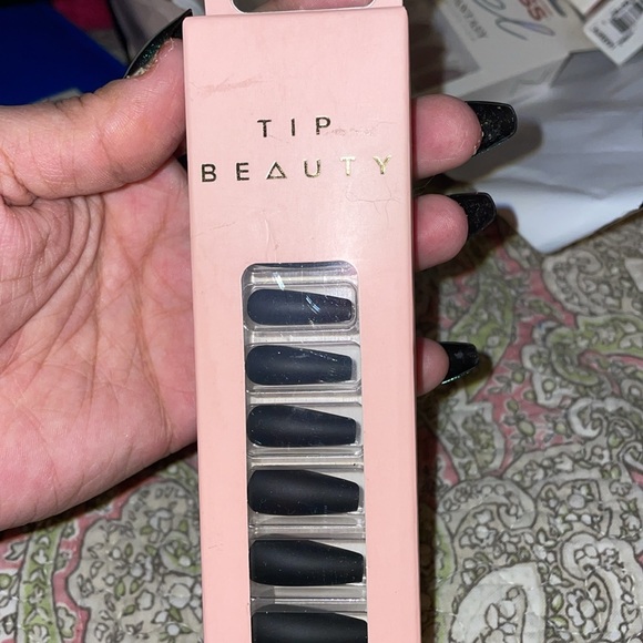 Bnib Tip Beauty brand glue-on nails. The color is black & style is long stiletto - Picture 5 of 5